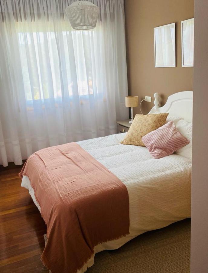 Apartamento Tu hogar en el corazón de O Salnés Meaño Exterior foto